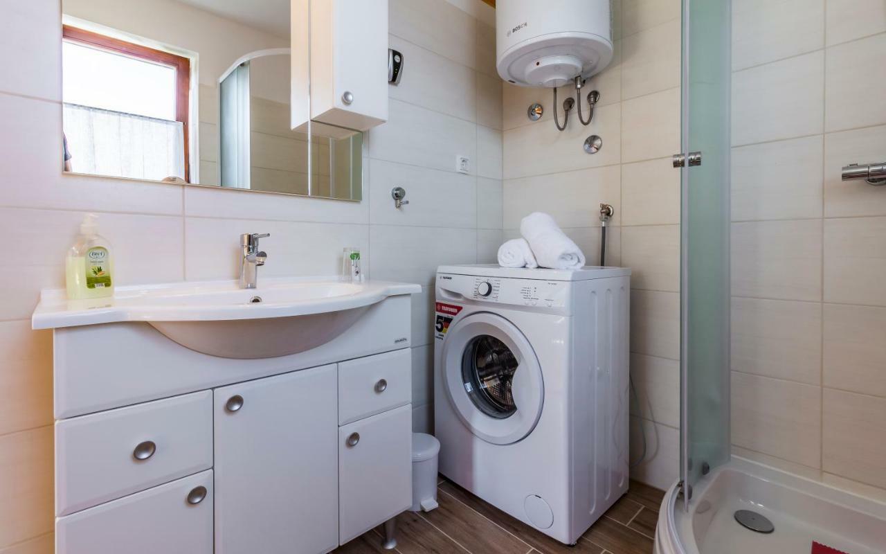 Studio Apartment Meden Pomer Extérieur photo