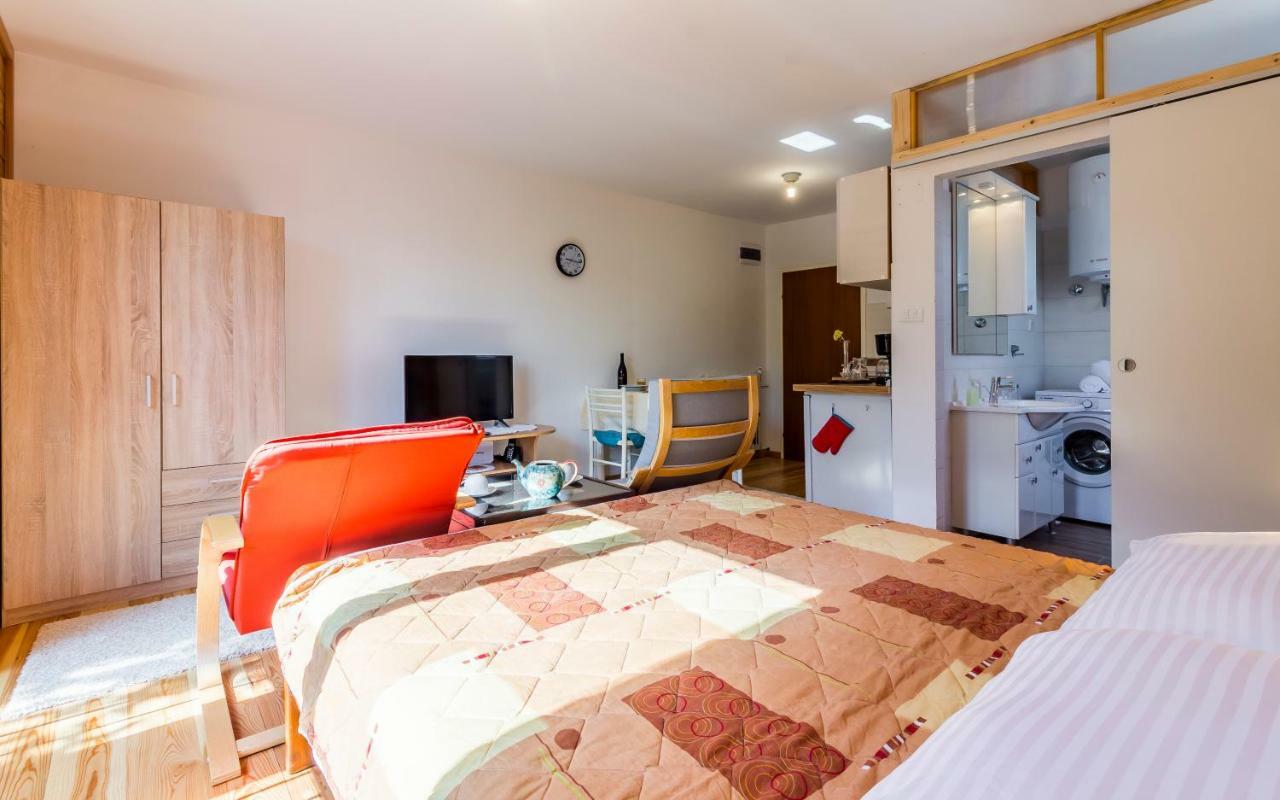 Studio Apartment Meden Pomer Extérieur photo